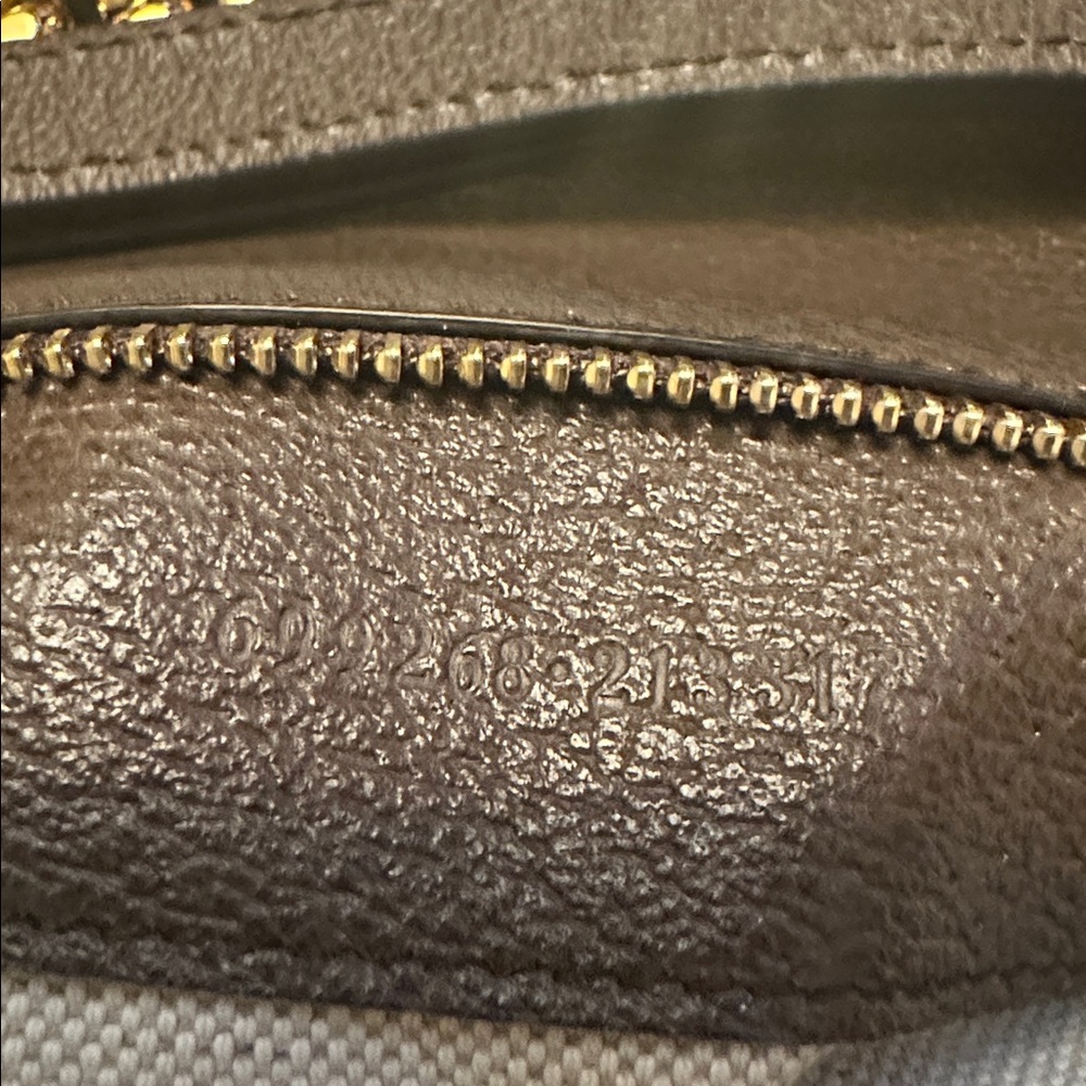 Gucci Brown and Gold Shoulder Bag with Monogram Pattern new without tags 🏷️ - Picture 15 of 15